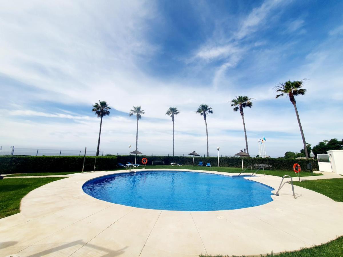Luna Beach Seafront Marbella Eksteriør bilde